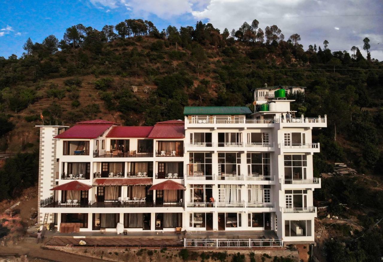 Summit Stonewood Hotel Ranikhet Esterno foto